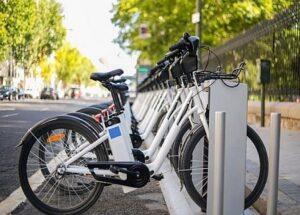 Κοινόχρηστα Ηλεκτρικά Ποδήλατα έρχονται σύντομα στον Δήμο Πετρούπολης