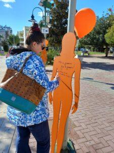 Ολοκληρώθηκε με επιτυχία η πρώτη δράση ενημέρωσης του Δήμου Πετρούπολης με αφορμή την Παγκόσμια Ημέρα για την εξάλειψη της Βίας κατά των Γυναικών.
