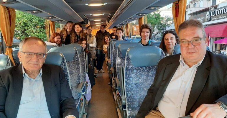 Συνεχίζεται η «Φοιτητική Λεωφορειακή Γραμμή» του Δήμου Πετρούπολης