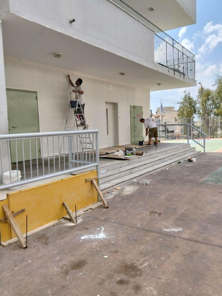 Αυτοψία των εργασιών σε σχολεία της πόλης μας