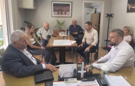 Στο Δημαρχείο Πετρούπολης ο νέος Αντιπεριφερειάρχης Δυτικού Τομέα Αθηνών Στο Δημαρχείο Πετρούπολης ο νέος Αντιπεριφερειάρχης Δυτικού Τομέα Αθηνών