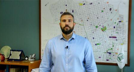 Δήμαρχος Πετρούπολης: «Να υπερασπιστούμε το δικαίωμα στη σταθερή εργασία με δικαιώματα»