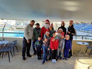 Με πολλά χαμόγελα η χριστουγεννιάτικη γιορτή του τμήματος ΑμεΑ