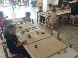 Ενιαίο Παιδαγωγικό Πρόγραμμα: Το τμήμα Κεραμικής επισκέφτηκαν οι Δημοτικοί Παιδικοί Σταθμοί