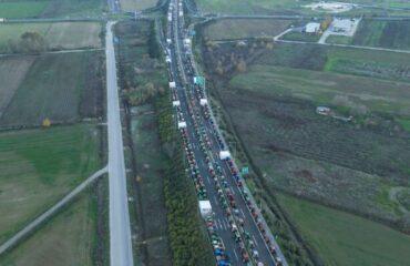 Η Δημοτική Αρχή Πετρούπολης συμπαραστέκεται στον δίκαιο αγώνα των αγροτών