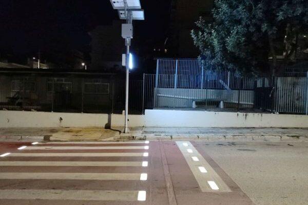 «Έξυπνες» διαβάσεις έξω από 8 σχολικές μονάδες