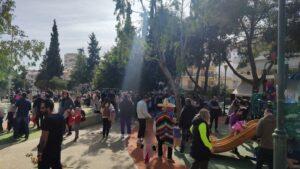 Ξεφάντωσαν οι λιλιπούτειοι μασκαράδες στην παιδική χαρά Αγ. Τριάδας