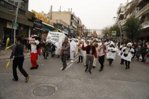 Απόκριες στην Πετρούπολη 2026: Ξεφάντωμα μικρών και μεγάλων στην παρέλαση και στην πλατεία «Ηρώ»