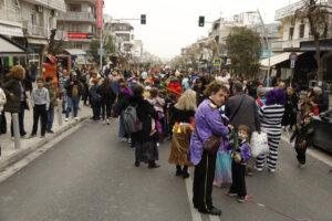 Απόκριες στην Πετρούπολη 2026: Ξεφάντωμα μικρών και μεγάλων στην παρέλαση και στην πλατεία «Ηρώ»