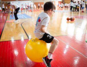 «Healthy Hoops 4ALL»: Γέμισε χαρούμενους λιλιπούτειους καλαθοσφαιριστές το «Ν. Παξιμαδάς»