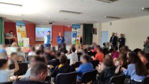 Ανακύκλωση: Δράσεις ευαισθητοποίησης σε 3ο, 6ο Δημοτικά σχολεία