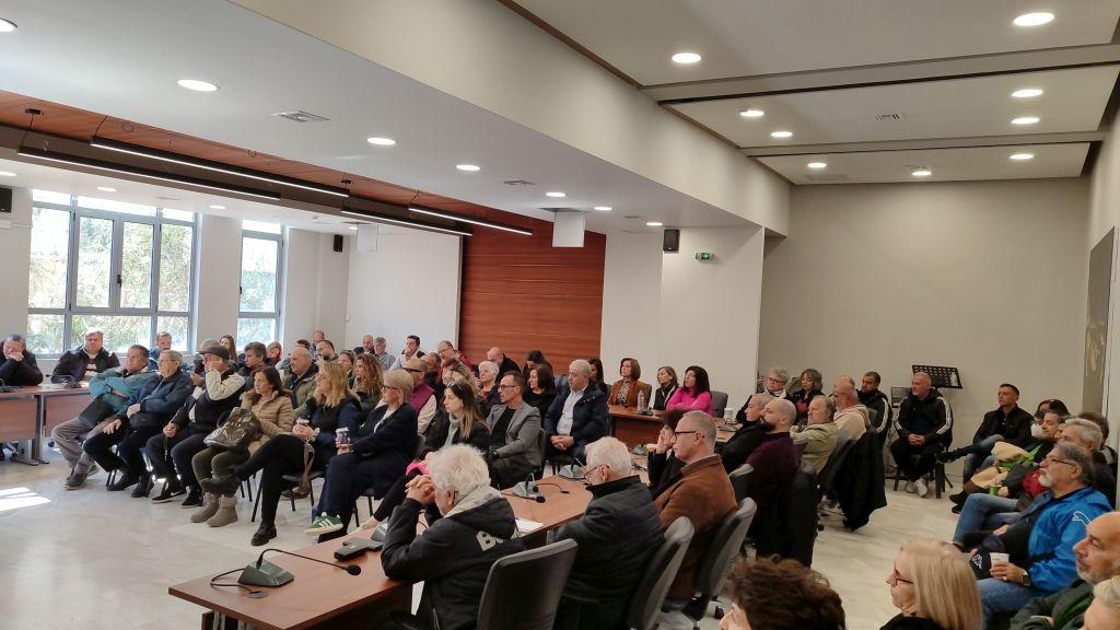 Μέτωπο απέναντι στα προβλήματα από Δήμο και φορείς της Πετρούπολης