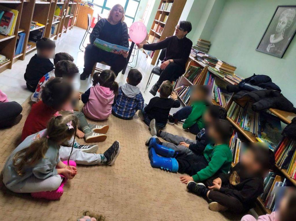 Στη Βιβλιοθήκη τα παιδιά των Δημοτικών Παιδικών Σταθμών