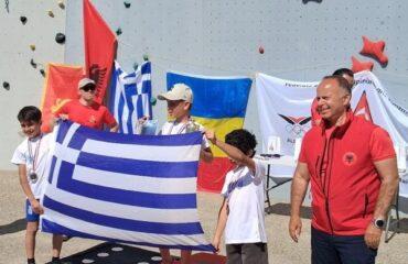 Συγχαρητήρια Δημάρχου & Δ.Σ. Πετρούπολης στον Πεζοπορικό Ορειβατικό Σύλλογο