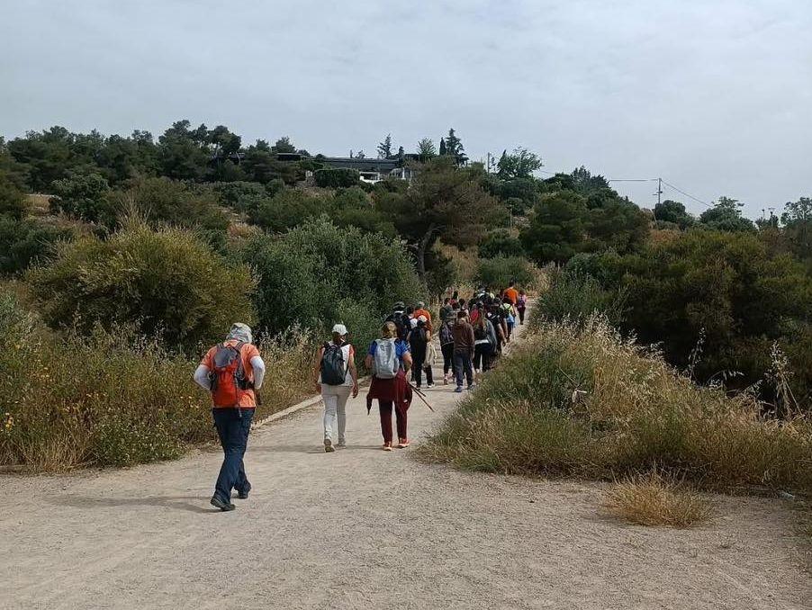 Πετυχημένη πεζοπορία «Γνωριμίας με το Ποικίλο Όρος»