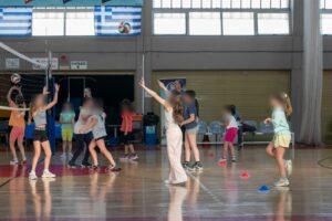 Ενθουσιασμός και χαμόγελα στην ετήσια εκδήλωση των δημοτικών τμημάτων μπάσκετ, βόλεϊ Ενθουσιασμός και χαμόγελα στην ετήσια εκδήλωση των δημοτικών τμημάτων μπάσκετ, βόλεϊ