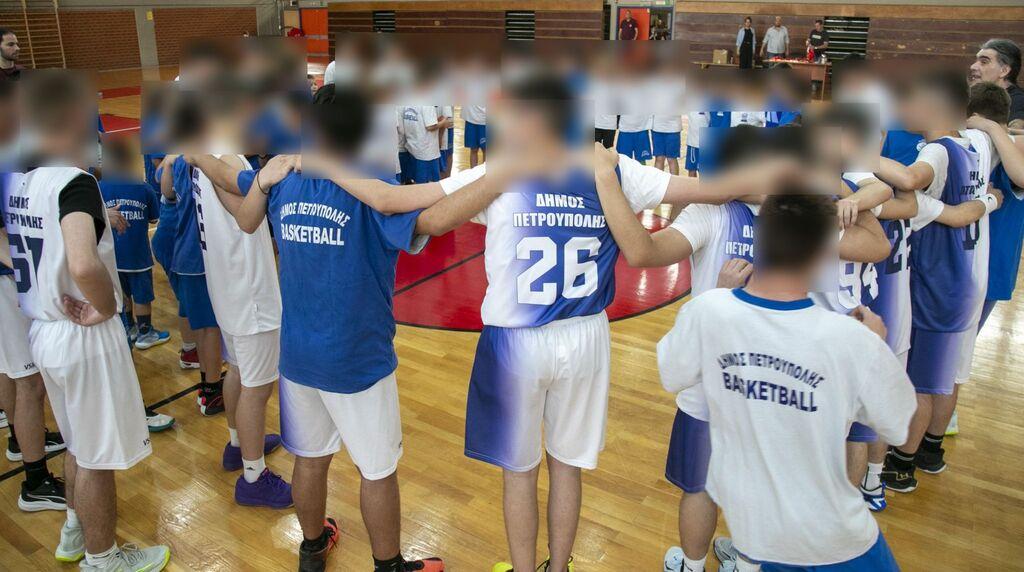 Ενθουσιασμός και χαμόγελα στην ετήσια εκδήλωση των δημοτικών τμημάτων μπάσκετ, βόλεϊ