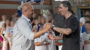 Ενθουσιασμός και χαμόγελα στην ετήσια εκδήλωση των δημοτικών τμημάτων μπάσκετ, βόλεϊ Ενθουσιασμός και χαμόγελα στην ετήσια εκδήλωση των δημοτικών τμημάτων μπάσκετ, βόλεϊ