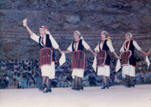 Τμήμα Παραδοσιακών Χορών Δήμου Πετρούπολης: Μισός αιώνας πολιτιστικής και λαογραφικής προσφοράς!