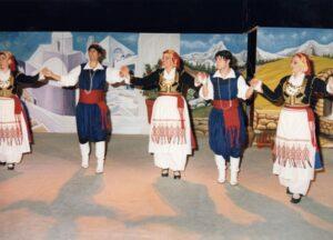 Τμήμα Παραδοσιακών Χορών Δήμου Πετρούπολης: Μισός αιώνας πολιτιστικής και λαογραφικής προσφοράς!