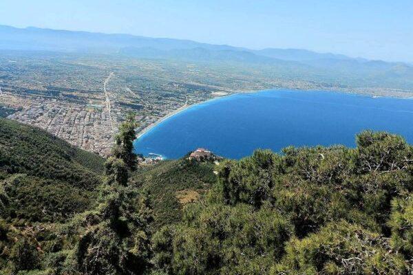 Εκδρομή στο Λουτράκι για τα μέλη των Κ.Α.Π.Η. Εκδρομή στο Λουτράκι για τα μέλη των Κ.Α.Π.Η.