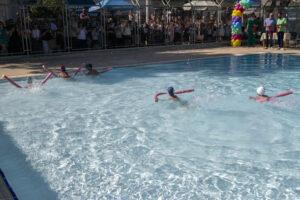 Με τη συμμετοχή 500 παιδιών οι ετήσιες εκδηλώσεις των δημοτικών τμημάτων ποδοσφαίρου και κολύμβησης Με τη συμμετοχή 500 παιδιών οι ετήσιες εκδηλώσεις των δημοτικών τμημάτων ποδοσφαίρου και κολύμβησης