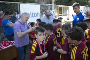 Με τη συμμετοχή 500 παιδιών οι ετήσιες εκδηλώσεις των δημοτικών τμημάτων ποδοσφαίρου και κολύμβησης Με τη συμμετοχή 500 παιδιών οι ετήσιες εκδηλώσεις των δημοτικών τμημάτων ποδοσφαίρου και κολύμβησης