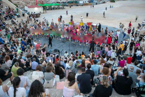 Με μια όμορφη γιορτή ολοκληρώθηκε το «μαγικό» ταξίδι των Δημοτικών Παιδικών Σταθμών
