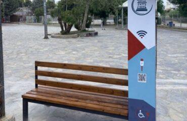 Το πρώτο «έξυπνο» παγκάκι εγκαταστάθηκε στην Πετρούπολη