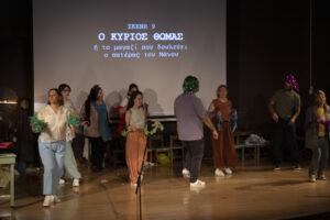 «Άνθισαν στο σανίδι» μικροί και μεγάλοι Πετρουπολιώτες