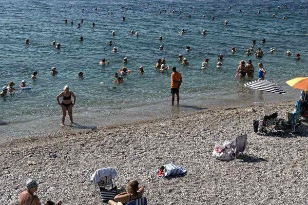 Πρόγραμμα θαλάσσιων μπάνιων για τα μέλη των Κ.Α.Π.Η. Πρόγραμμα θαλάσσιων μπάνιων για τα μέλη των Κ.Α.Π.Η.