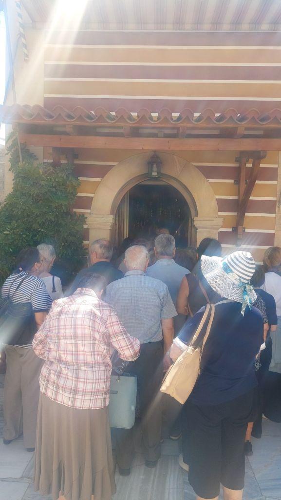 Μονοήμερη εκδρομή στην Αίγινα για 350 μέλη των Κ.Α.Π.Η.