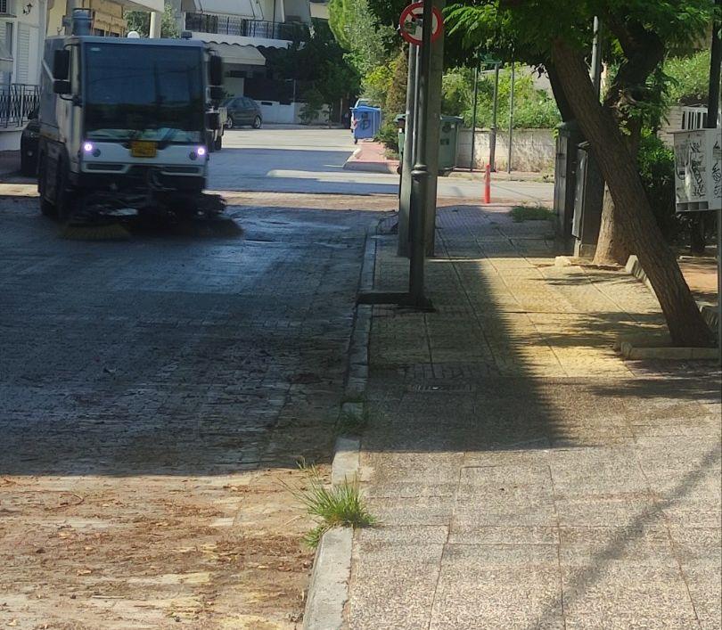 Συνεχίζονται οι εργασίες καθαρισμού κοινόχρηστων χώρων στον Δήμο μας