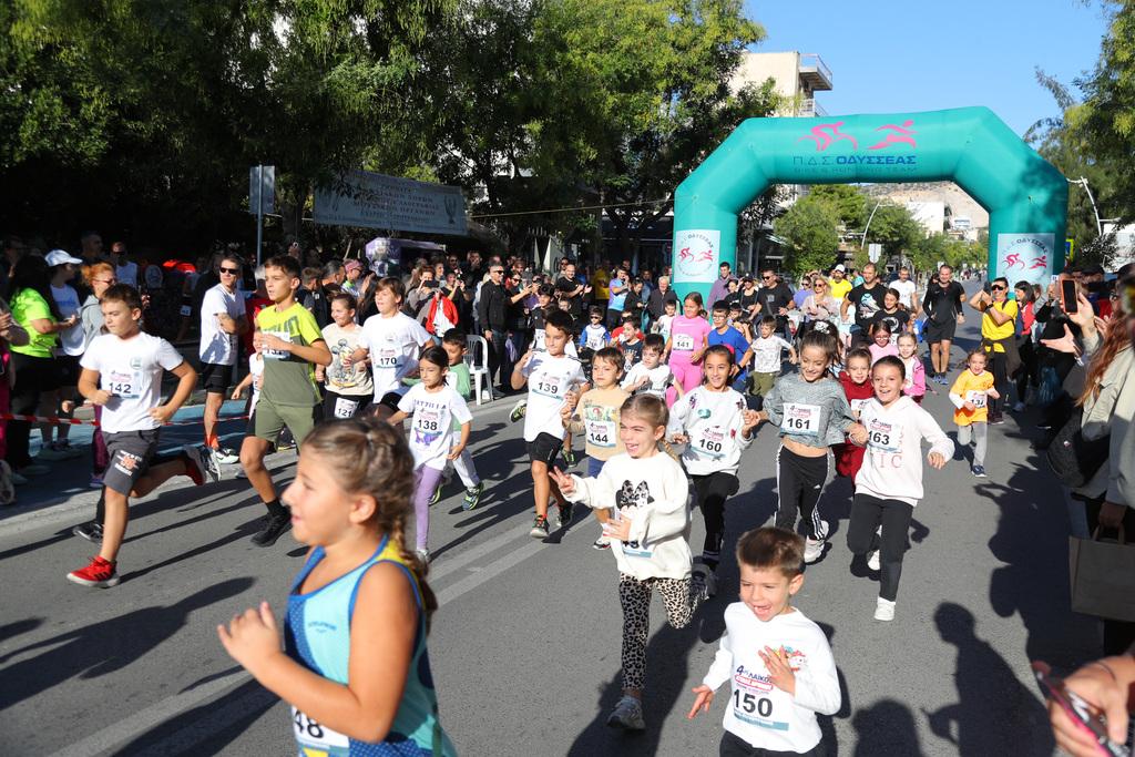 Με επιτυχία πραγματοποιήθηκε ο 4ος «Λαϊκός Αγώνας Δρόμου» Πετρούπολης