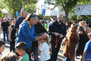Με επιτυχία πραγματοποιήθηκε ο 4ος «Λαϊκός Αγώνας Δρόμου» Πετρούπολης Με επιτυχία πραγματοποιήθηκε ο 4ος «Λαϊκός Αγώνας Δρόμου» Πετρούπολης