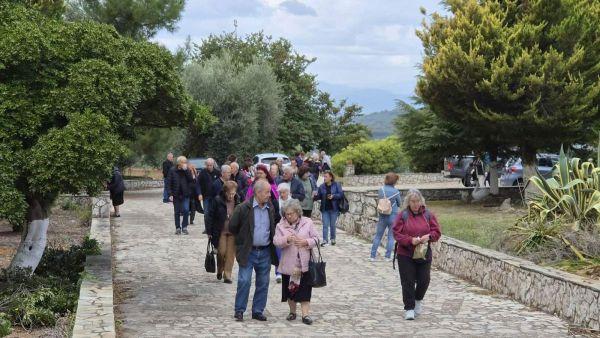 Με εορταστική εκδρομή των Κ.Α.Π.Η. τιμήθηκε η Παγκόσμια Ημέρα Ηλικιωμένων